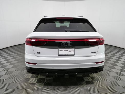Used 2026 Audi Q8 Premium Plus AWD/4WD image 31