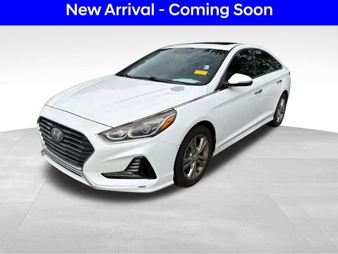 Used 2018 Hyundai Sonata Limited w/ Cargo Package FWD image 1