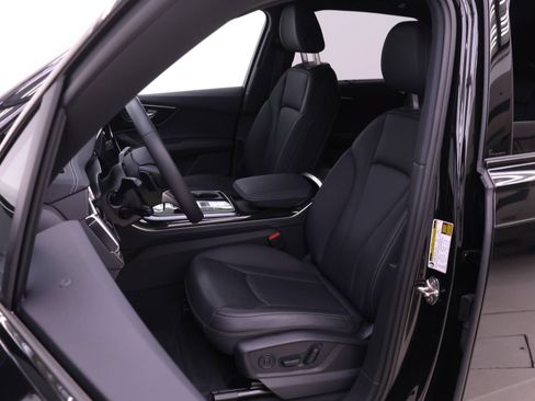 Certified 2025 Audi Q7 3.0T Premium Plus w/ Premium Plus Package AWD/4WD image 7