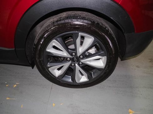 Used 2023 Chevrolet Bolt EUV LT w/ Convenience Package image 35