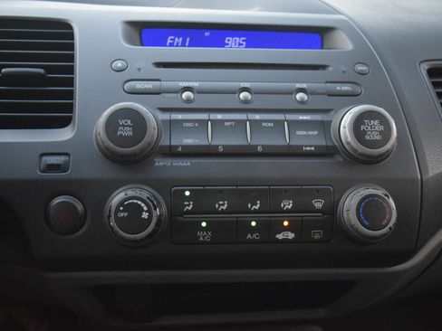 Used 2011 Honda Civic LX image 9