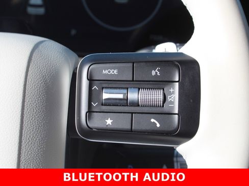 Used 2025 Hyundai Santa Fe Limited image 20