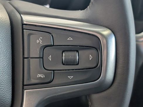 Used 2022 Chevrolet Silverado 1500 LTZ AWD/4WD image 24