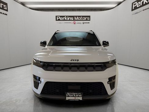 New 2026 Jeep Grand Wagoneer Limited image 2