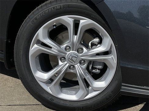 New 2025 Honda Accord LX image 8