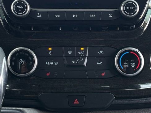 Used 2021 Ford Transit 150 Low Roof AWD image 37