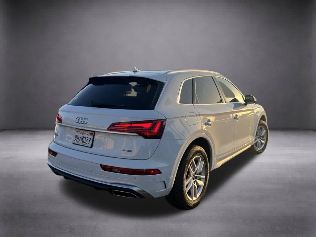 Used 2023 Audi Q5 2.0T Premium w/ Convenience Package AWD/4WD image 8