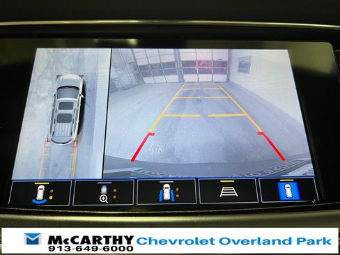 Used 2024 Buick Enclave Premium image 23