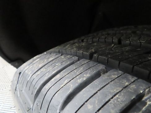 Used 2024 Chevrolet Suburban High Country image 7