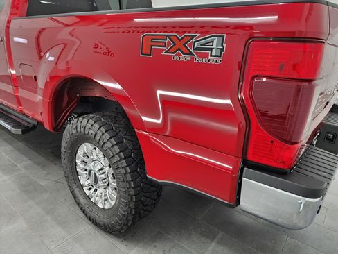 Used 2021 Ford F250 XLT w/ XLT Premium Package image 29