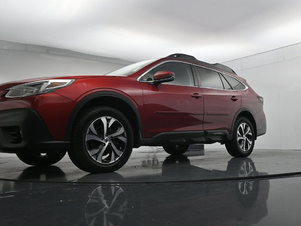 Used 2022 Subaru Outback Limited AWD/4WD image 34