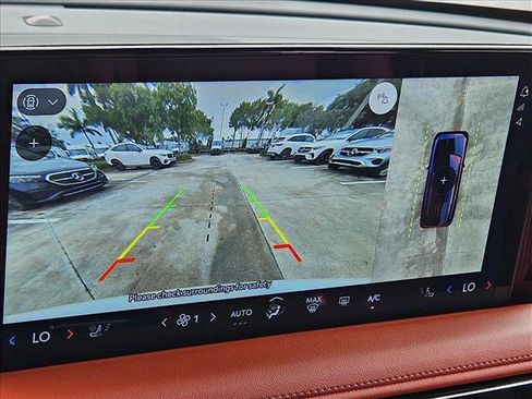 Used 2025 Lincoln Aviator Reserve w/ Illumination Package RWD image 14