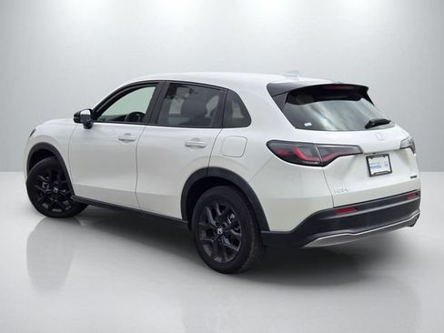 Used 2024 Honda HR-V Sport image 6