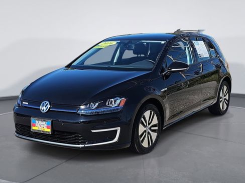 Used 2016 Volkswagen e-Golf SEL Premium image 7