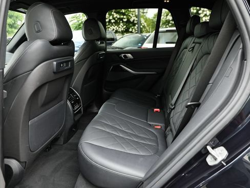 Used 2023 BMW X5 xDrive40i w/ M Sport Package AWD/4WD image 25