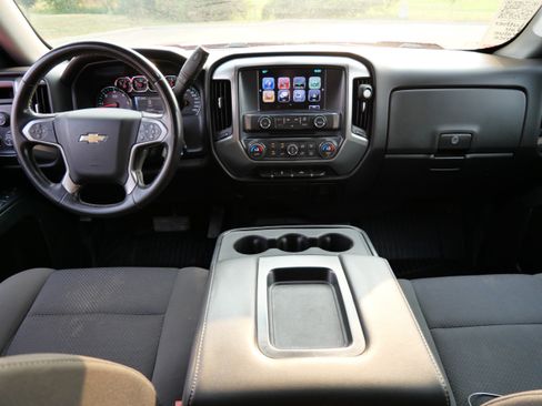 Used 2017 Chevrolet Silverado 1500 LT w/ All Star Edition AWD/4WD image 10