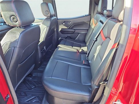 Certified 2025 Chevrolet Colorado Z71 w/ Z71 Convenience Package 2 image 35