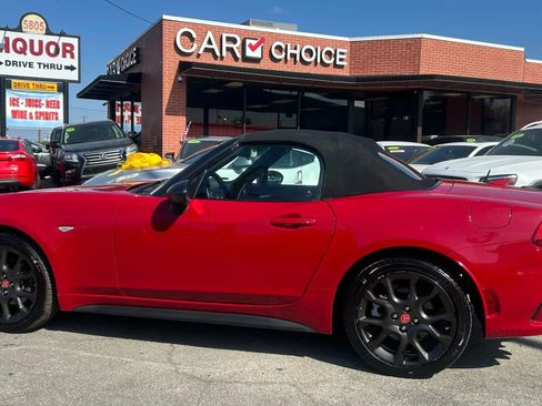 Used 2018 FIAT 124 Spider Abarth image 1