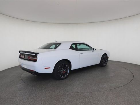 Used 2022 Dodge Challenger R/T Scat Pack w/ Plus Package image 19