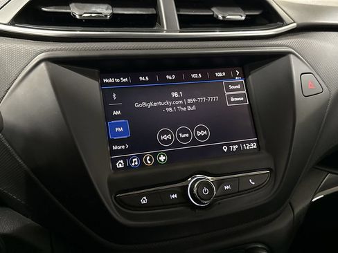 Used 2021 Chevrolet TrailBlazer LT FWD image 14