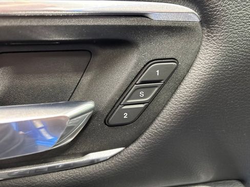 Used 2022 RAM 1500 Laramie AWD/4WD image 41