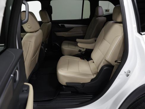 New 2026 Buick Enclave Preferred image 22