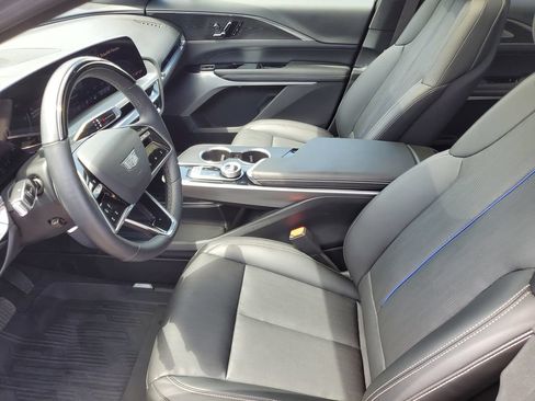 Used 2024 Cadillac Lyriq Sport w/ LPO, Floor Liner Package AWD/4WD image 5
