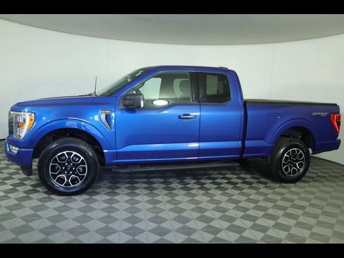 Used 2022 Ford F150 XLT w/ Equipment Group 302A High AWD/4WD image 17