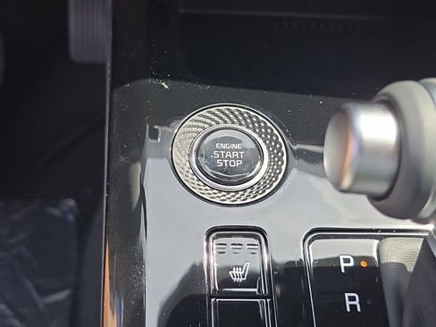 New 2026 Kia Niro EX FWD image 29