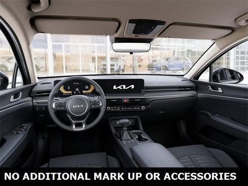 New 2026 Kia K5 LXS image 14