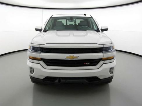 Used 2018 Chevrolet Silverado 1500 LT w/ All Star Edition image 4