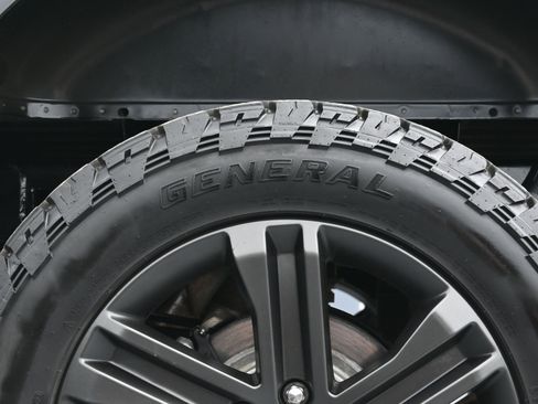 Used 2021 Ford F150 XLT w/ Equipment Group 302A High image 40