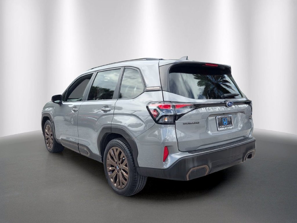 Used 2025 Subaru Forester Sport AWD/4WD image 5
