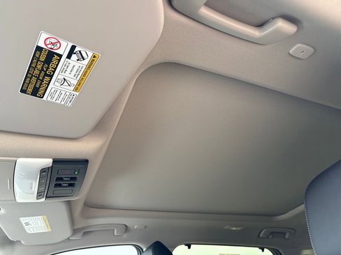 New 2026 Nissan Rogue Platinum image 22