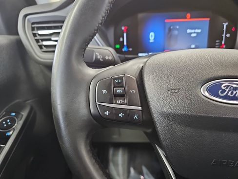 Used 2023 Ford Escape Active image 17