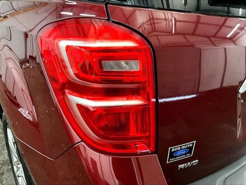 Used 2016 Chevrolet Equinox LTZ w/ Enhanced Convenience Package AWD/4WD image 29