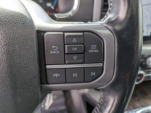 Used 2023 Ford F150 Lariat AWD/4WD image 19