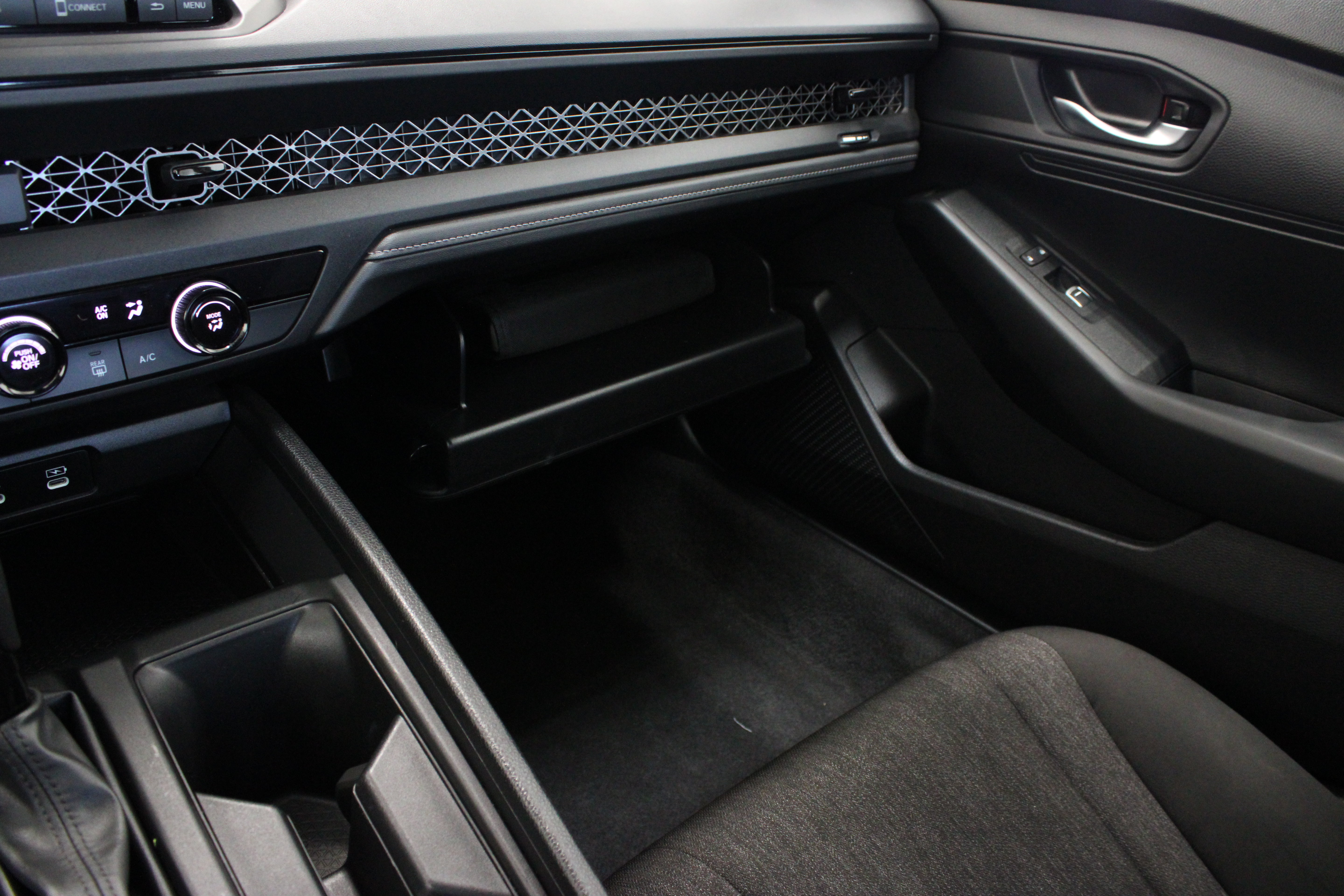 Used 2025 Honda Accord LX image 20