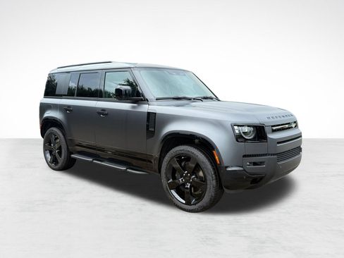 New 2026 Land Rover Defender 110 X-Dynamic SE AWD/4WD image 6