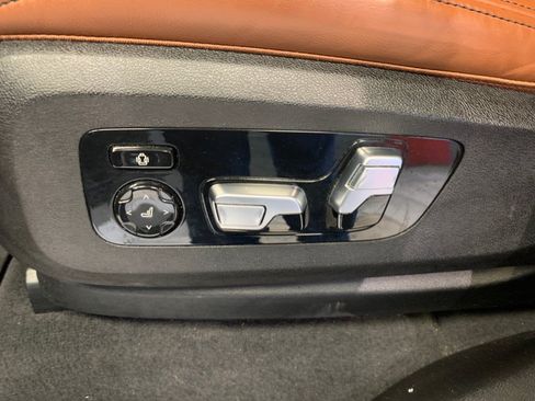 Used 2021 BMW X5 M50i w/ Executive Package AWD/4WD image 17