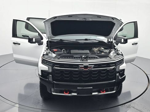 Used 2024 Chevrolet Silverado 1500 ZR2 w/ Technology Package AWD/4WD image 47