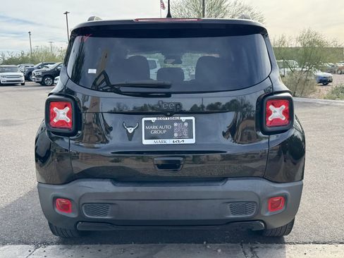 Used 2019 Jeep Renegade Altitude w/ Quick Order Package 2XM image 4