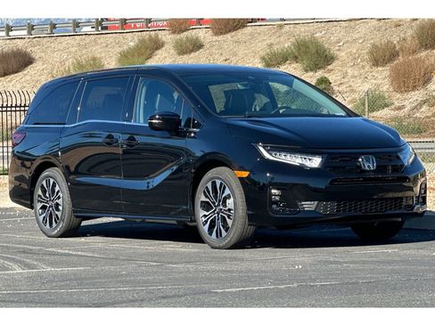 New 2026 Honda Odyssey Elite image 2