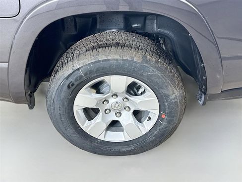 New 2026 RAM 1500 Big Horn image 33