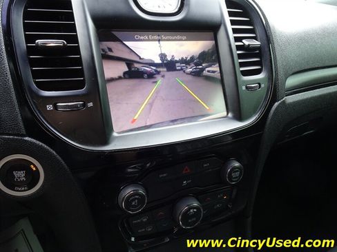 Used 2015 Chrysler 300 S AWD/4WD image 20