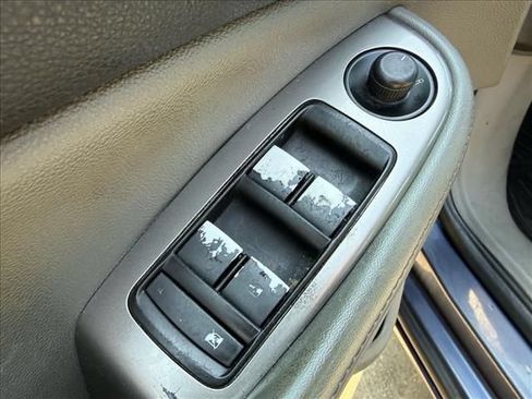 Used 2015 Chevrolet Malibu LS FWD image 19