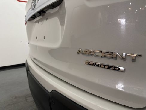 Used 2022 Subaru Ascent Limited w/ Technology Package AWD/4WD image 10