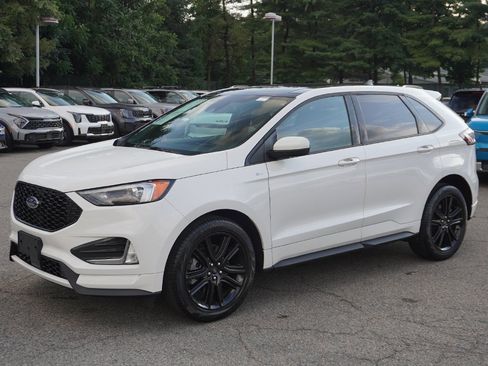Used 2022 Ford Edge ST-Line image 9