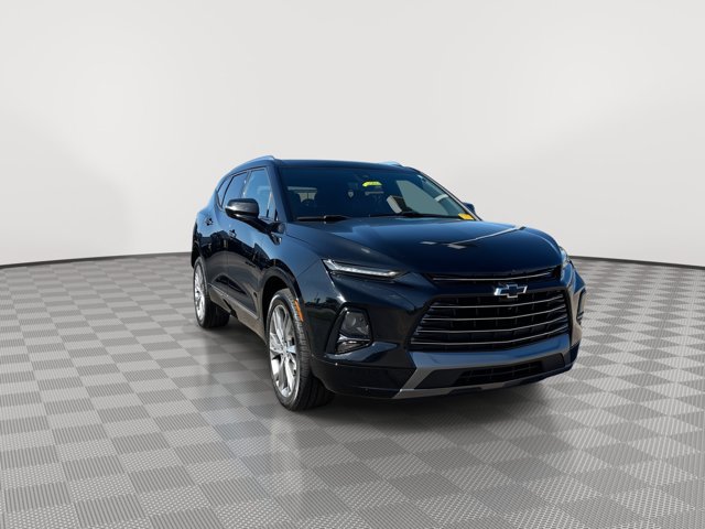 Used 2019 Chevrolet Blazer Premier w/ Sun and Wheels Package AWD/4WD image 3