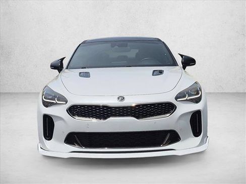 Used 2018 Kia Stinger GT1 RWD image 2
